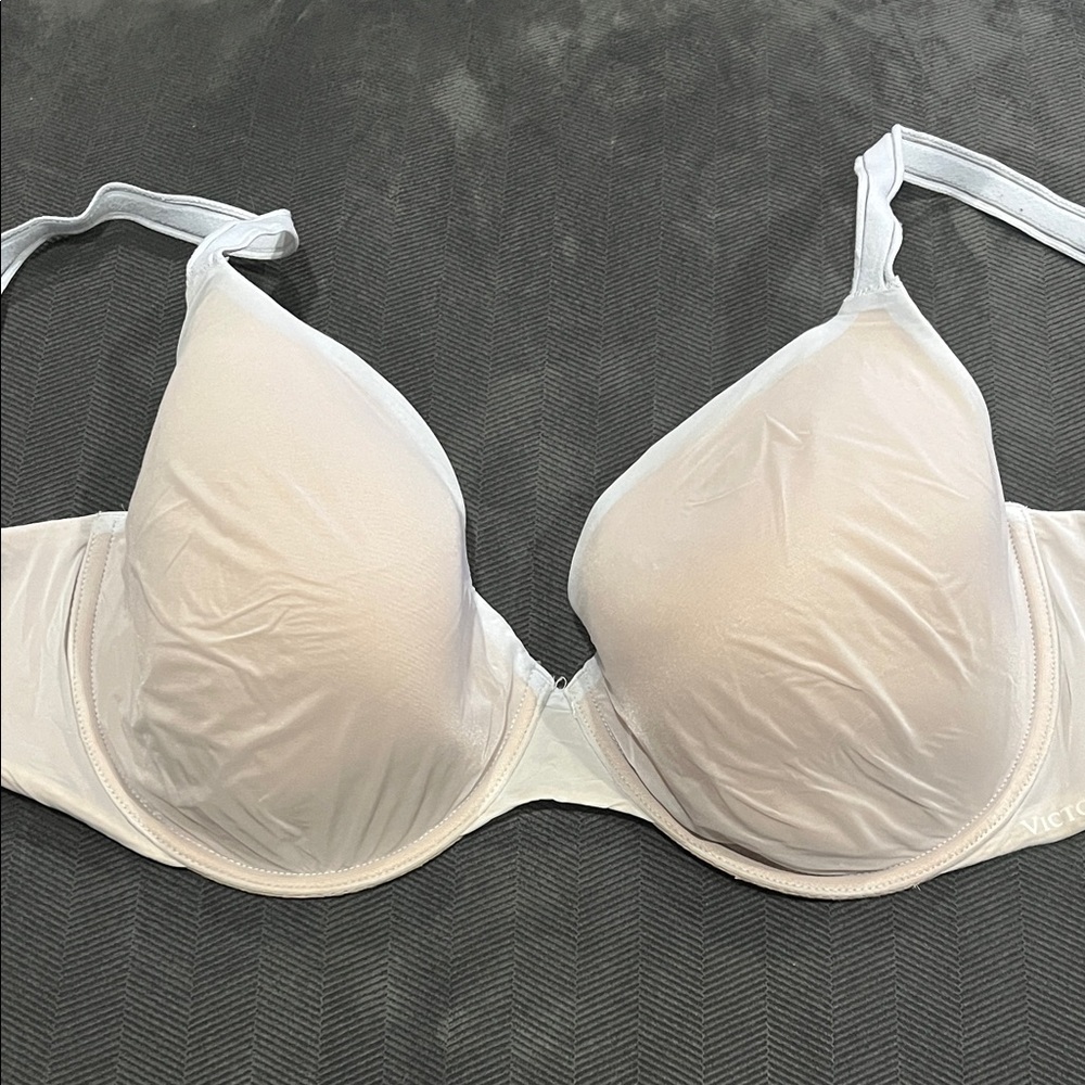 Victorias Secret Light Blue/Nude T-Shirt Bra
